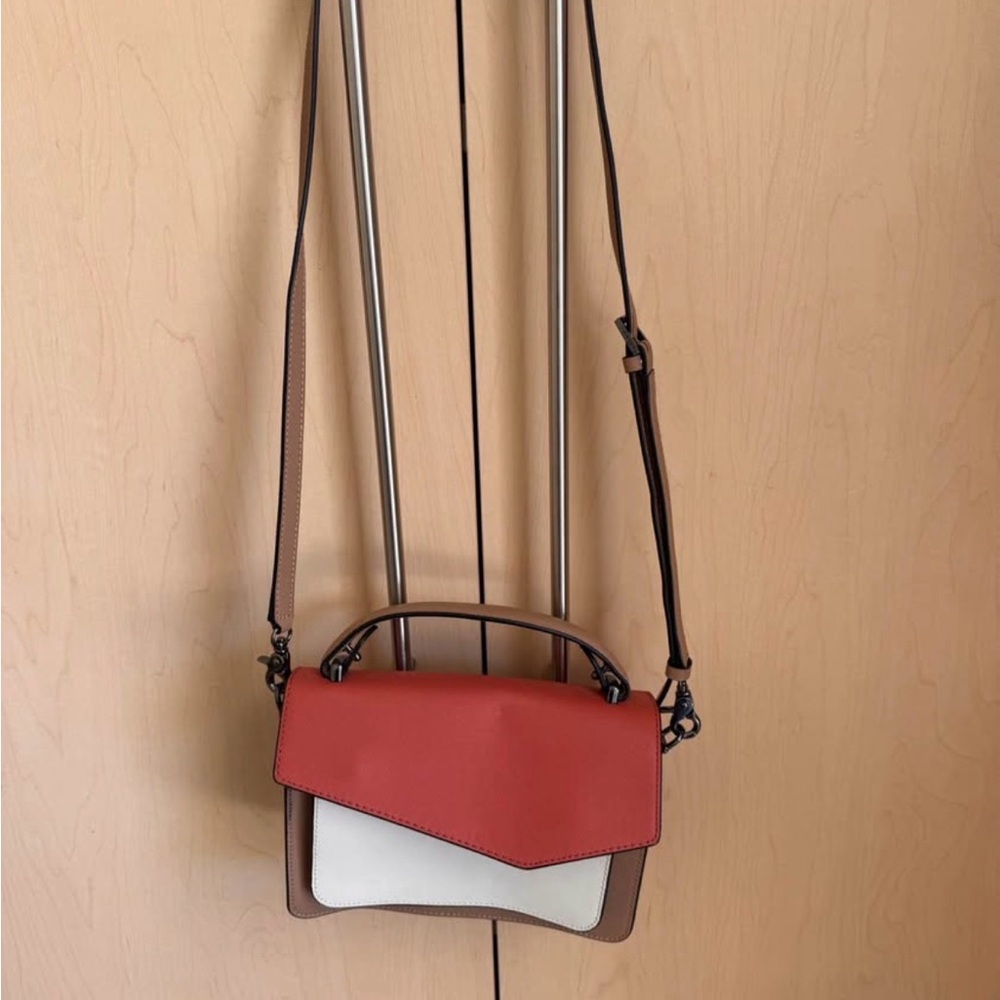 Women’s Color-Block Crossbody Satchel - Red, White, Brown